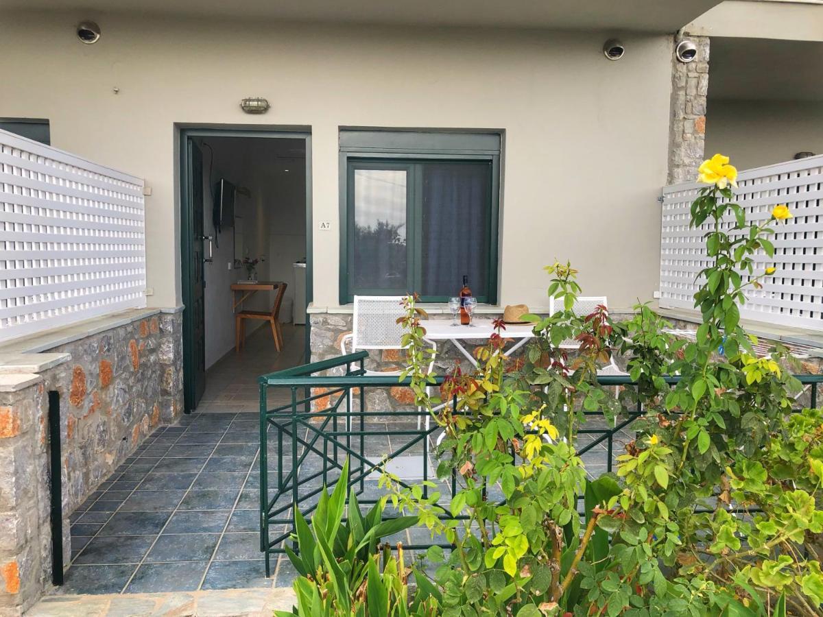 Hotel Azzurro Katsaros  Esterno foto